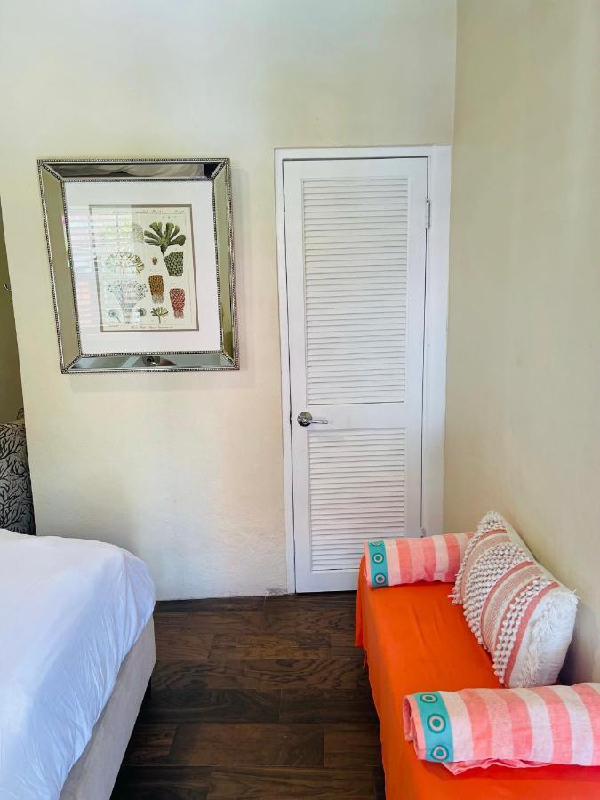 Crown Lotus Apartamento Christiansted Exterior foto