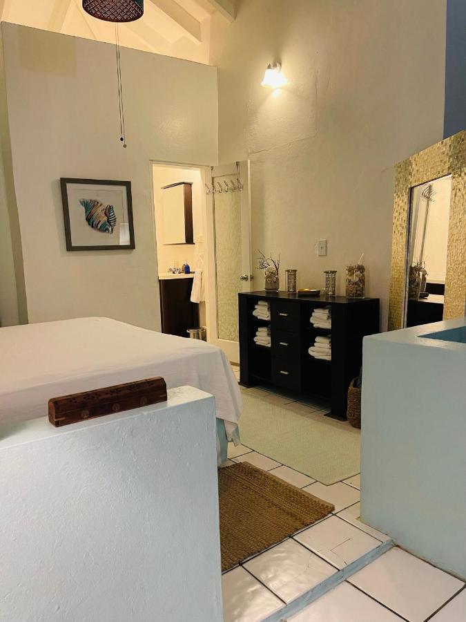 Crown Lotus Apartamento Christiansted Exterior foto